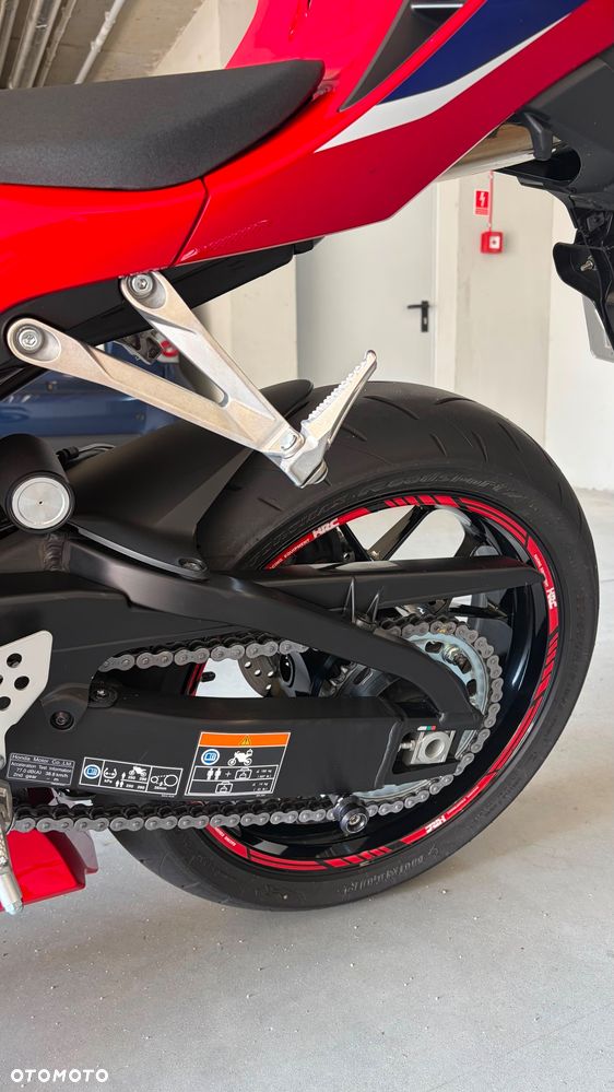 Honda CBR - 11