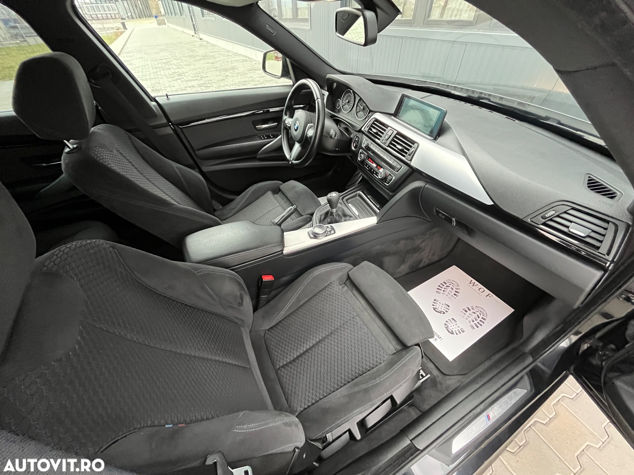 BMW Seria 3 318d Edition M Sport Shadow - 21