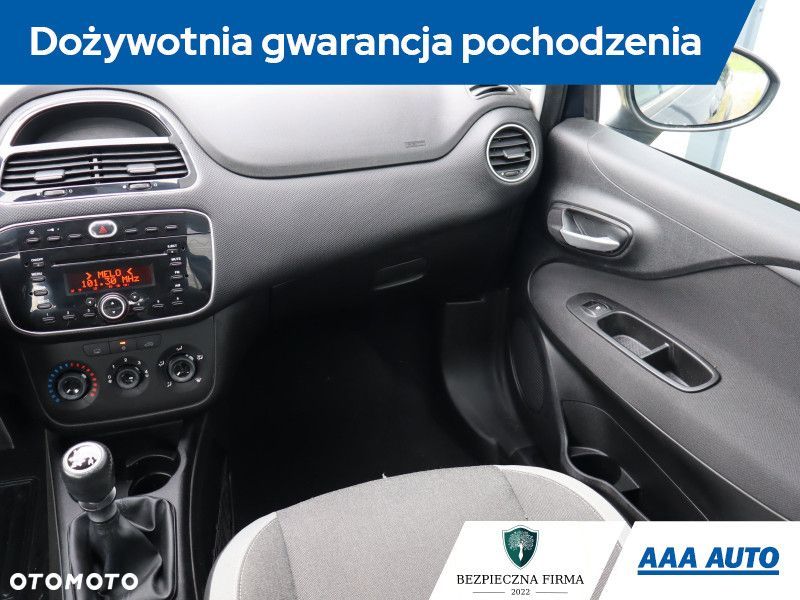 Fiat Punto 2012 - 10