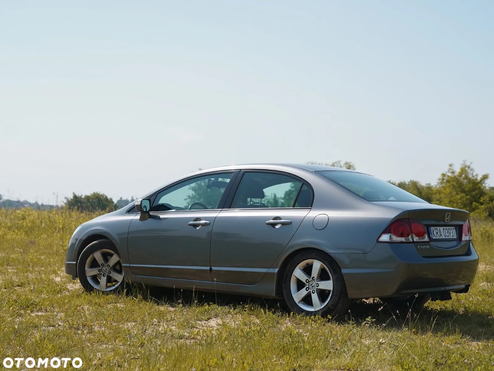 Honda Civic 1.8 Executive - 1