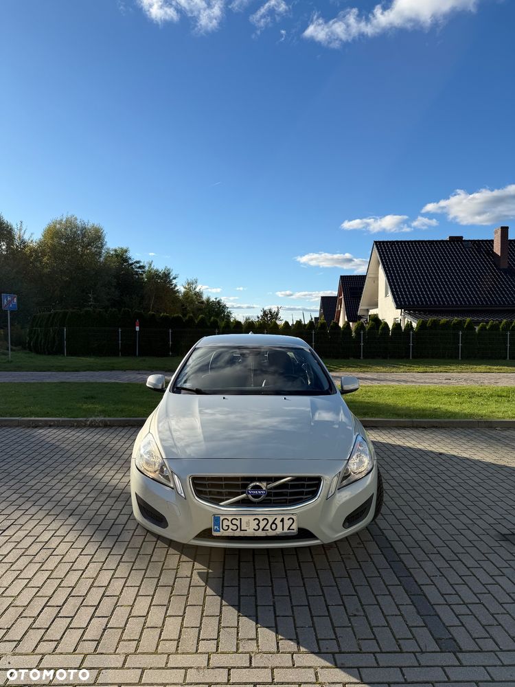 Volvo S60 - 2