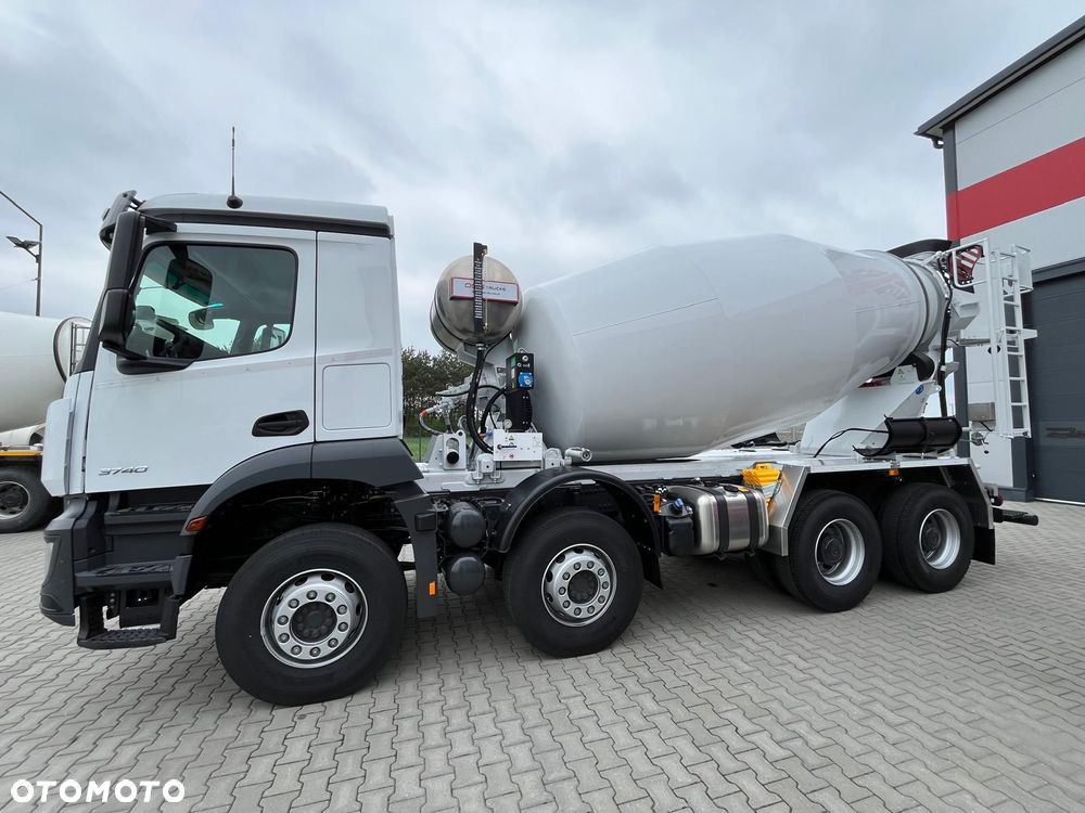 Mercedes-Benz Arocs 3740 - 3