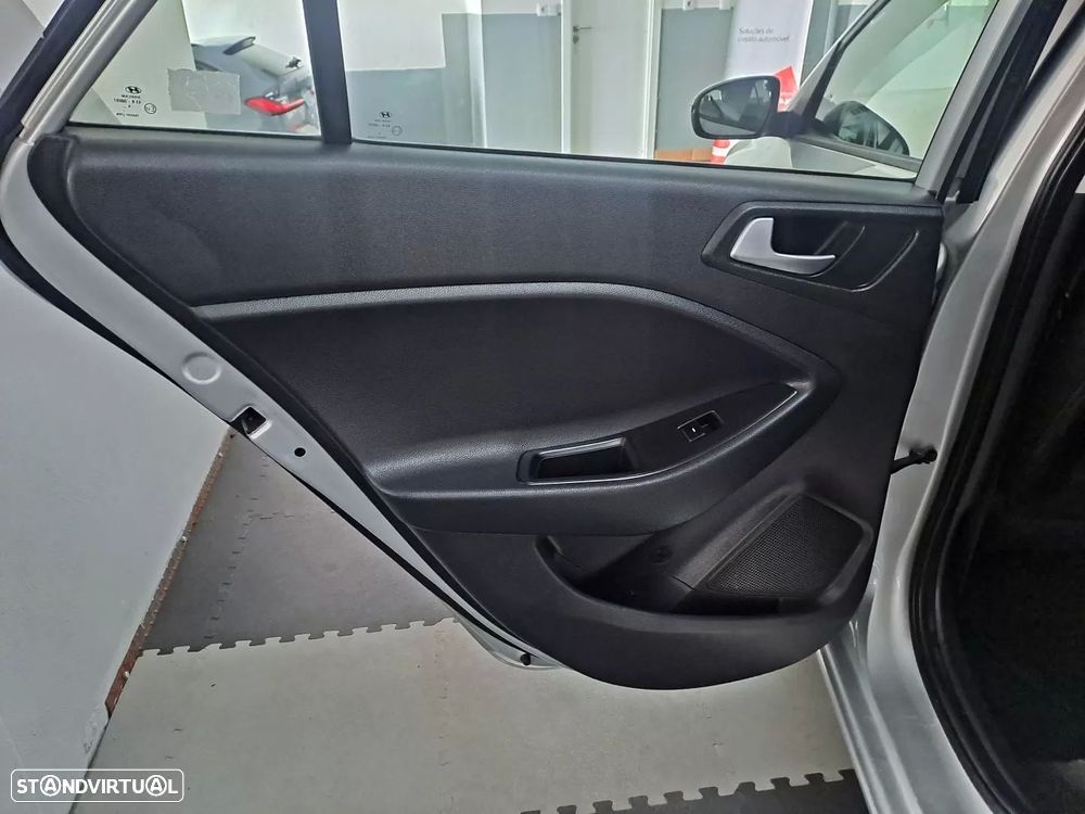 Hyundai i20 1.2 Comfort - 12