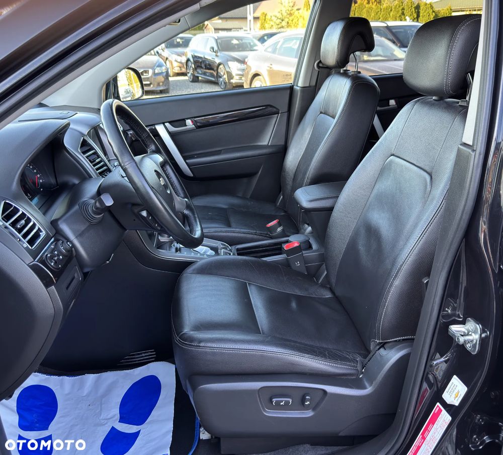 Chevrolet Captiva 3.0 4WD LTZ - 17