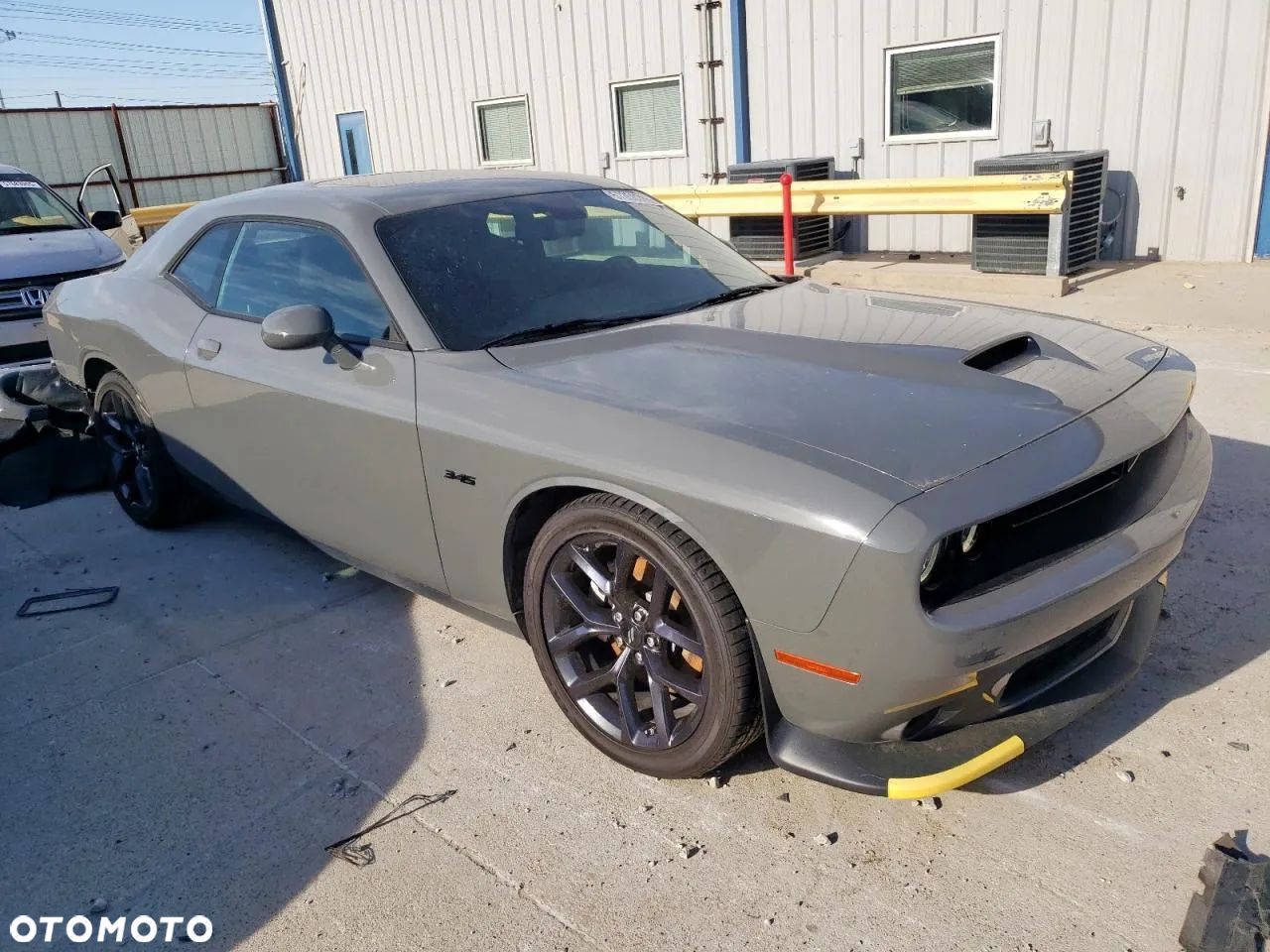 Dodge Challenger 5.7 R/T - 1