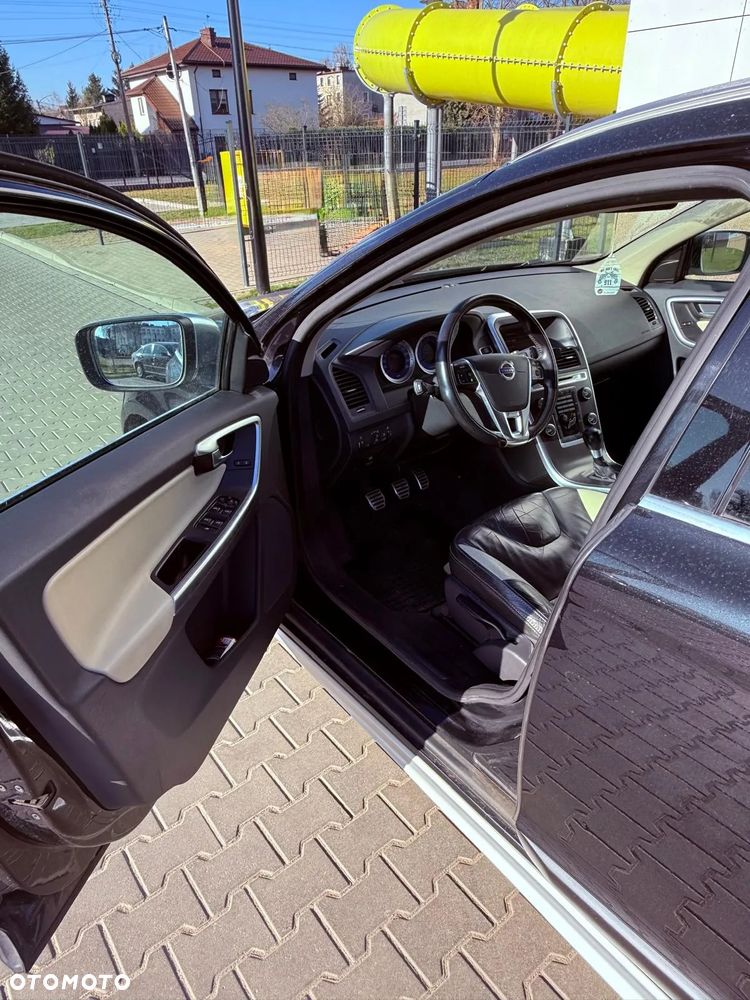 Volvo XC 60 DRIVe R Design - 10