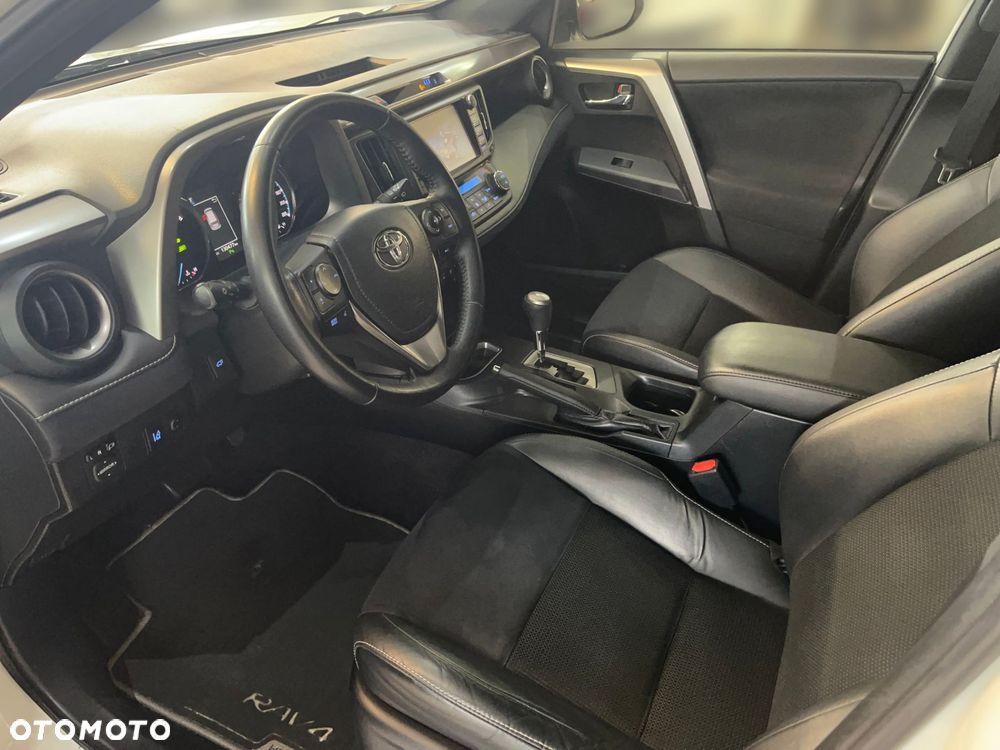 Toyota RAV4 Hybrid Style 4x2 - 7