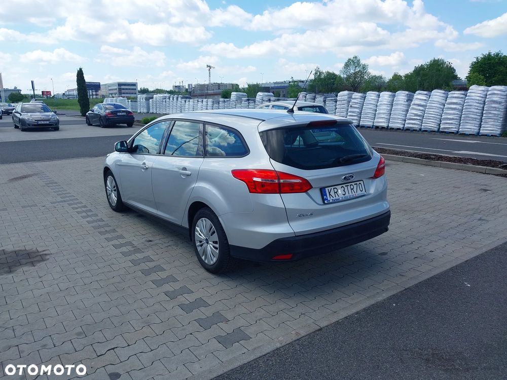 Ford Focus 1.5 TDCi Trend - 12