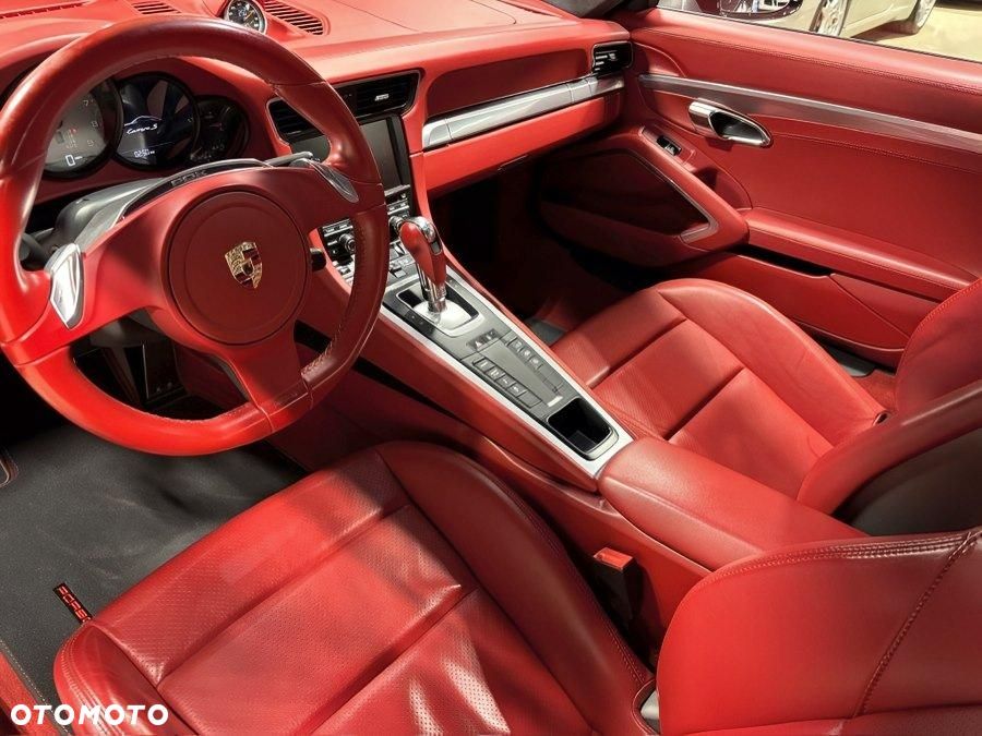 Porsche 911 Carrera S PDK - 11