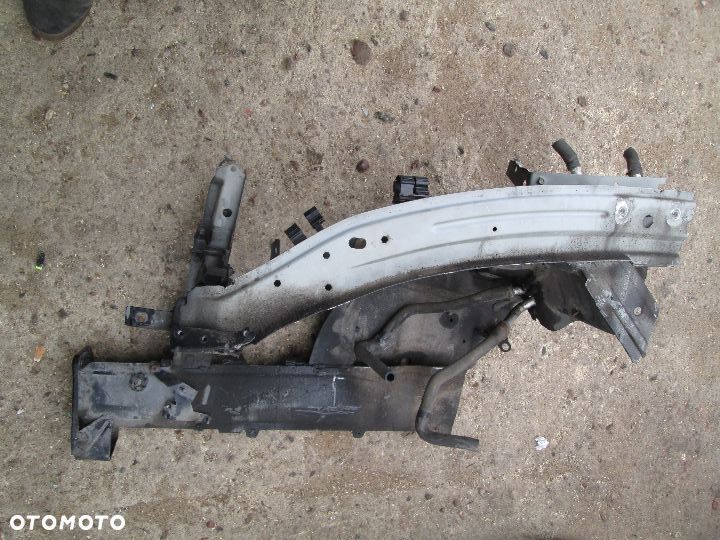 Ćwiartka podłużnica prawa Volkswagen Touareg 7L 05r. - 1