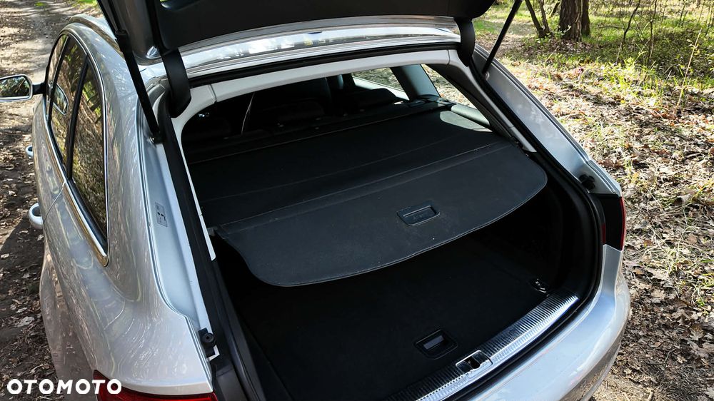 Audi A4 Avant - 10