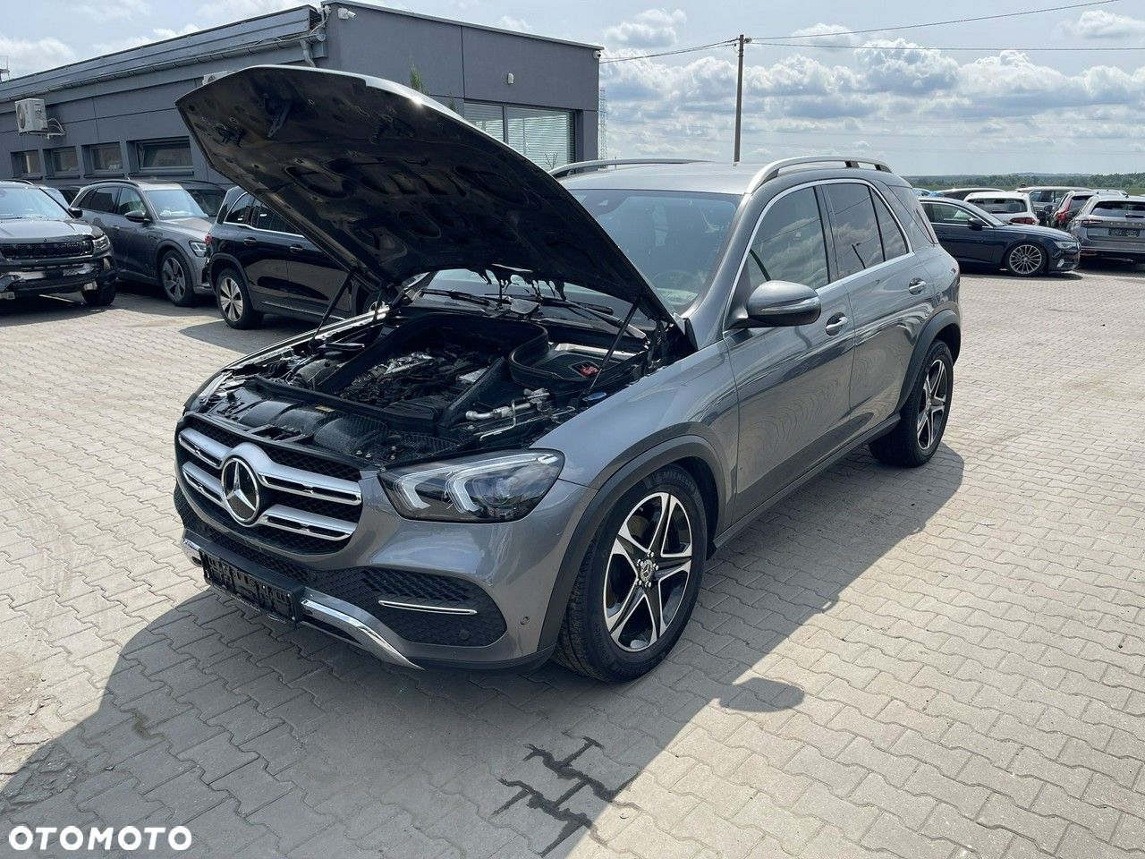 Mercedes-Benz GLE 350 d 4Matic 9G-TRONIC AMG Line - 12