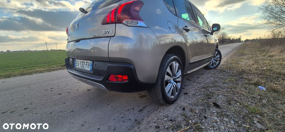 Peugeot 3008 PureTech 130 Stop & Start GPF Allure Business-Paket - 27