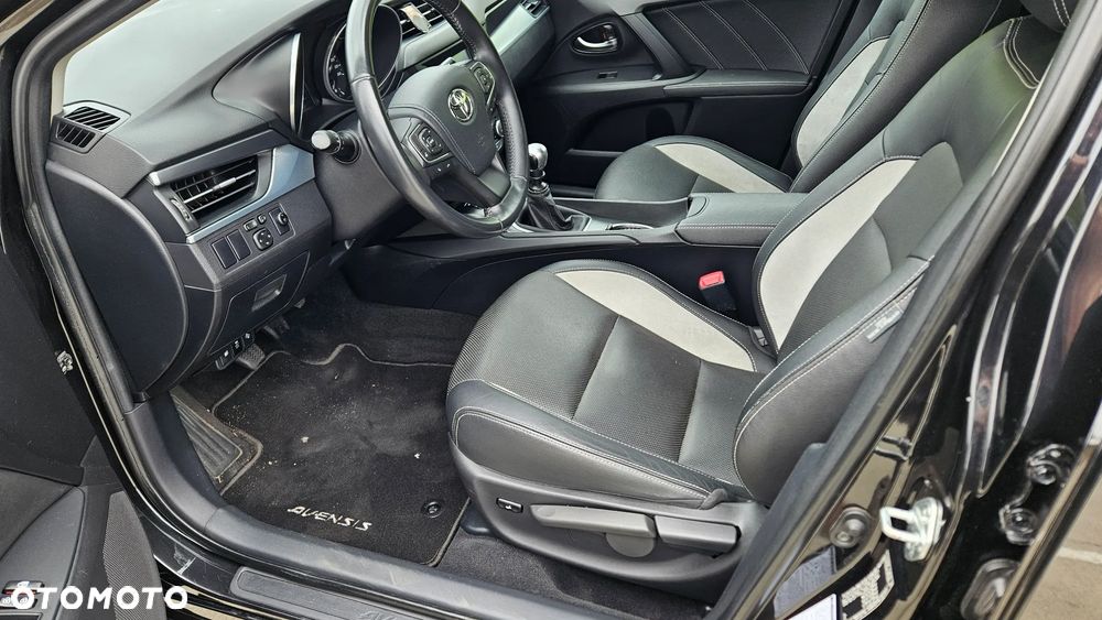 Toyota Avensis 1.8 Prestige - 14