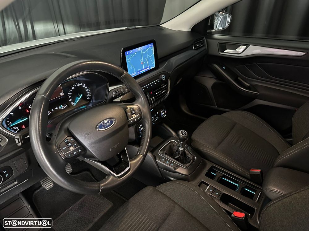 Ford Focus 1.5 TDCi EcoBlue Active X - 11