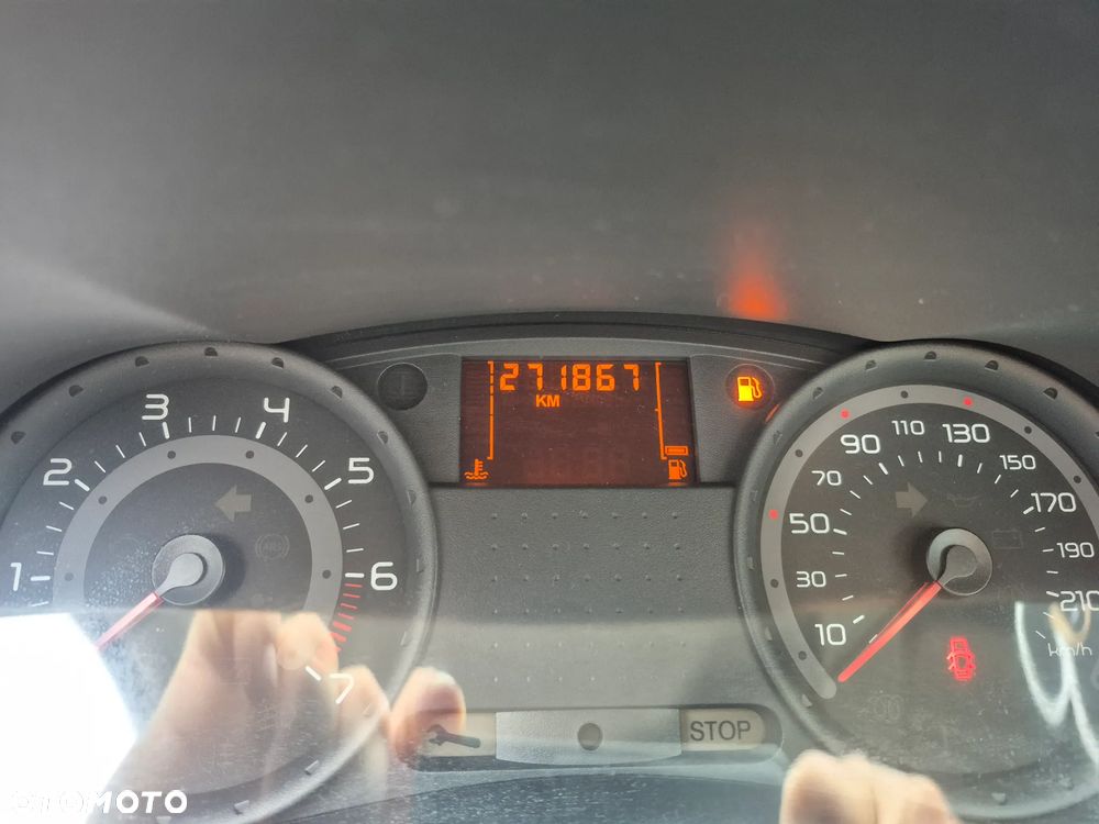Renault Clio 1.4 16V Dynamique - 4