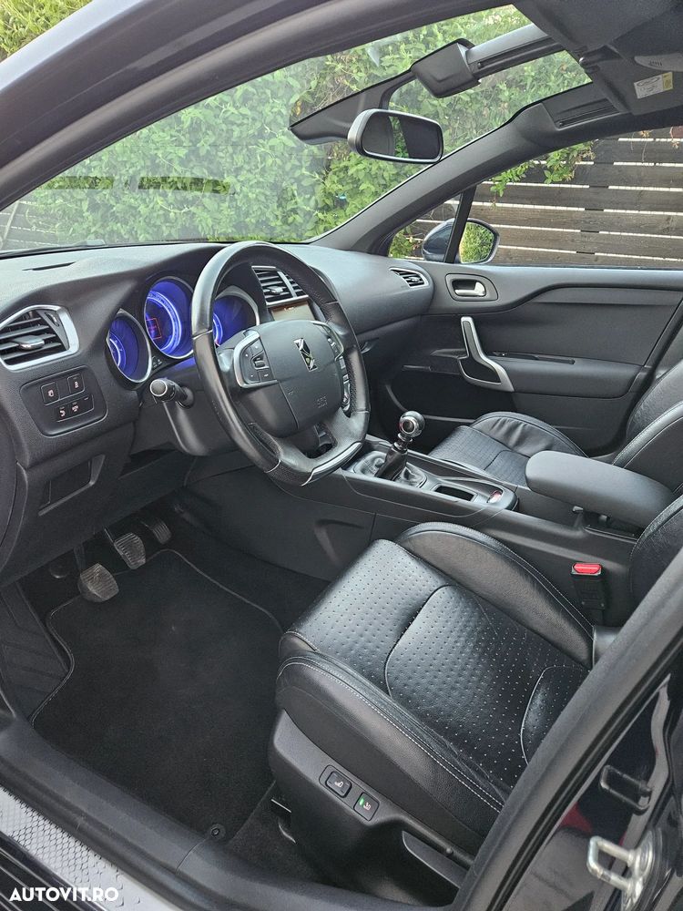 DS Automobiles DS 4 - 6