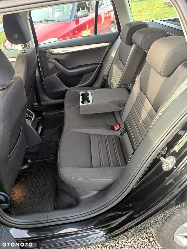 Skoda Octavia 1.6 TDI SCR Style - 15