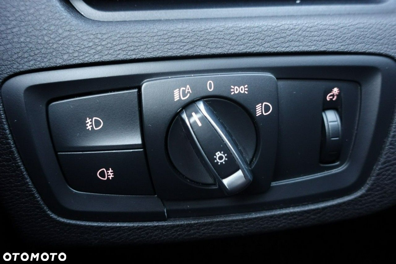 BMW X1 - 25