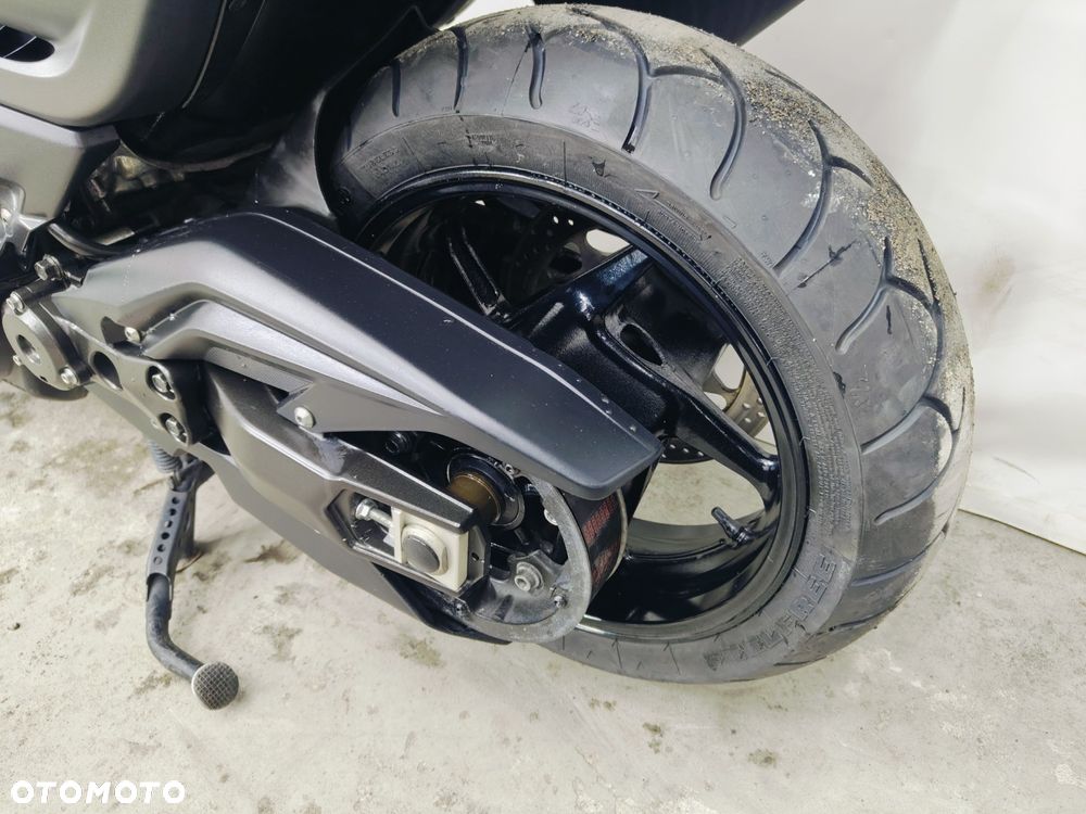 Yamaha Tmax - 21