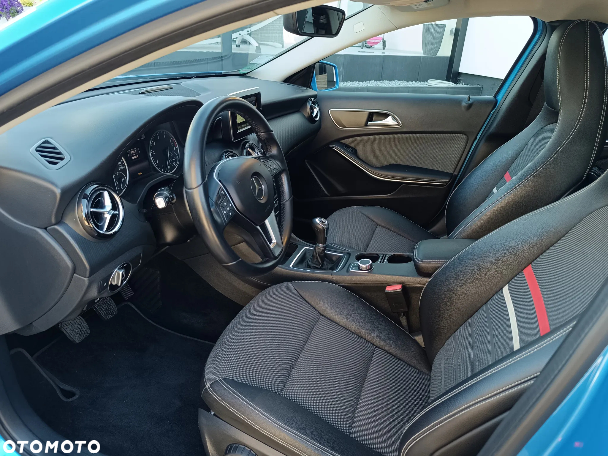 Mercedes-Benz Klasa A 180 (BlueEFFICIENCY) Style - 9