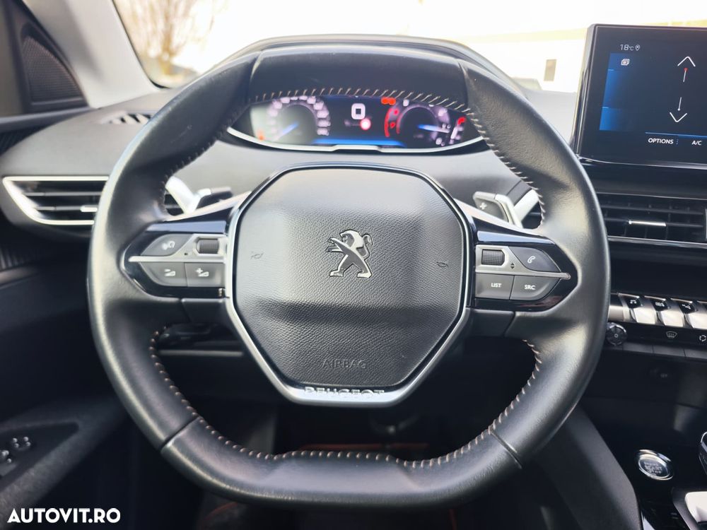 Peugeot 3008 1.2 PureTech 130 EAT8 Active Pack - 22