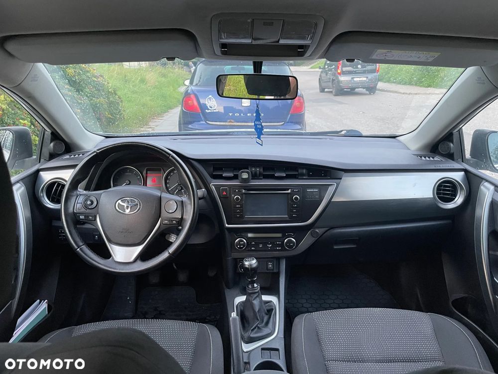 Toyota Auris 1.6 Valvematic Comfort - 20