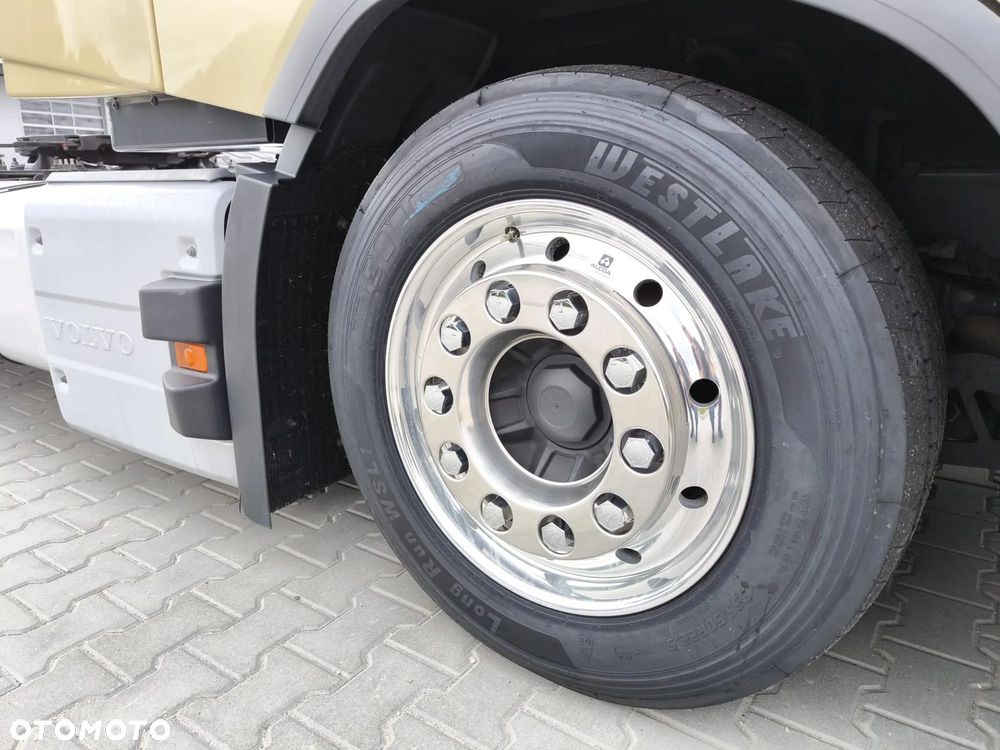 Volvo FH X-low - 17