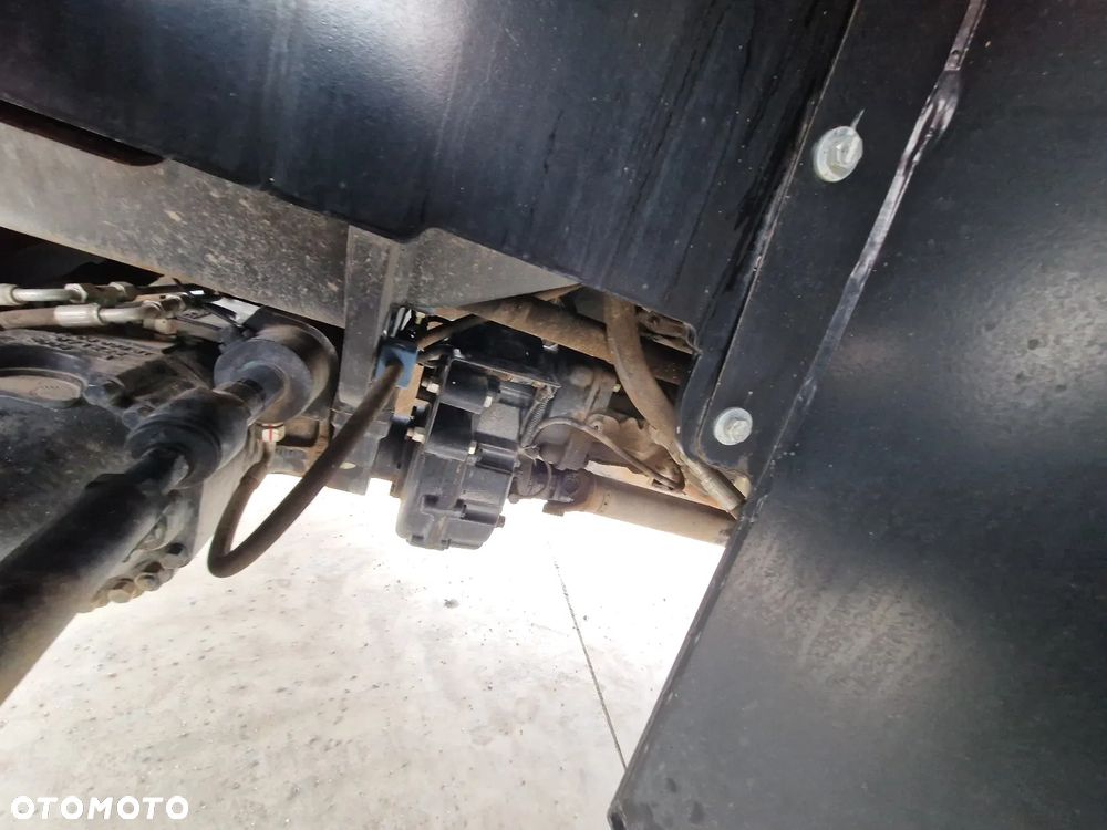 Manitou MRT 2260 G127 - 17