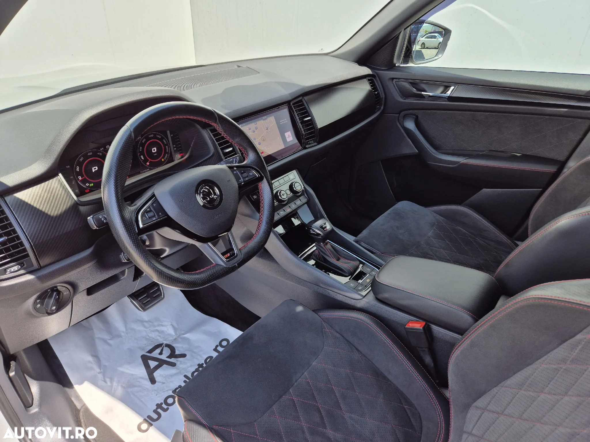 Skoda Kodiaq 2.0 TDI 4X4 DSG RS - 9