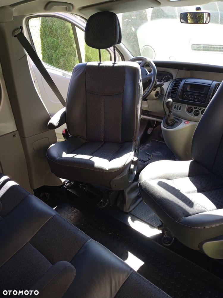 Renault Trafic - 9