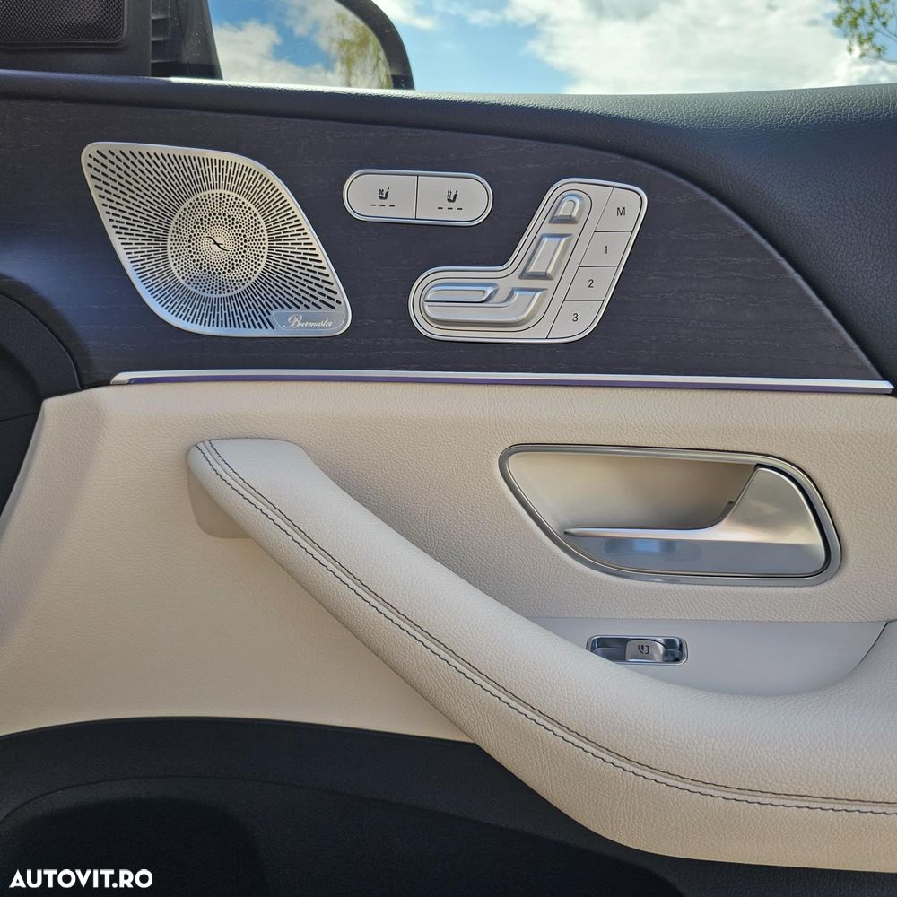 Mercedes-Benz GLE - 31