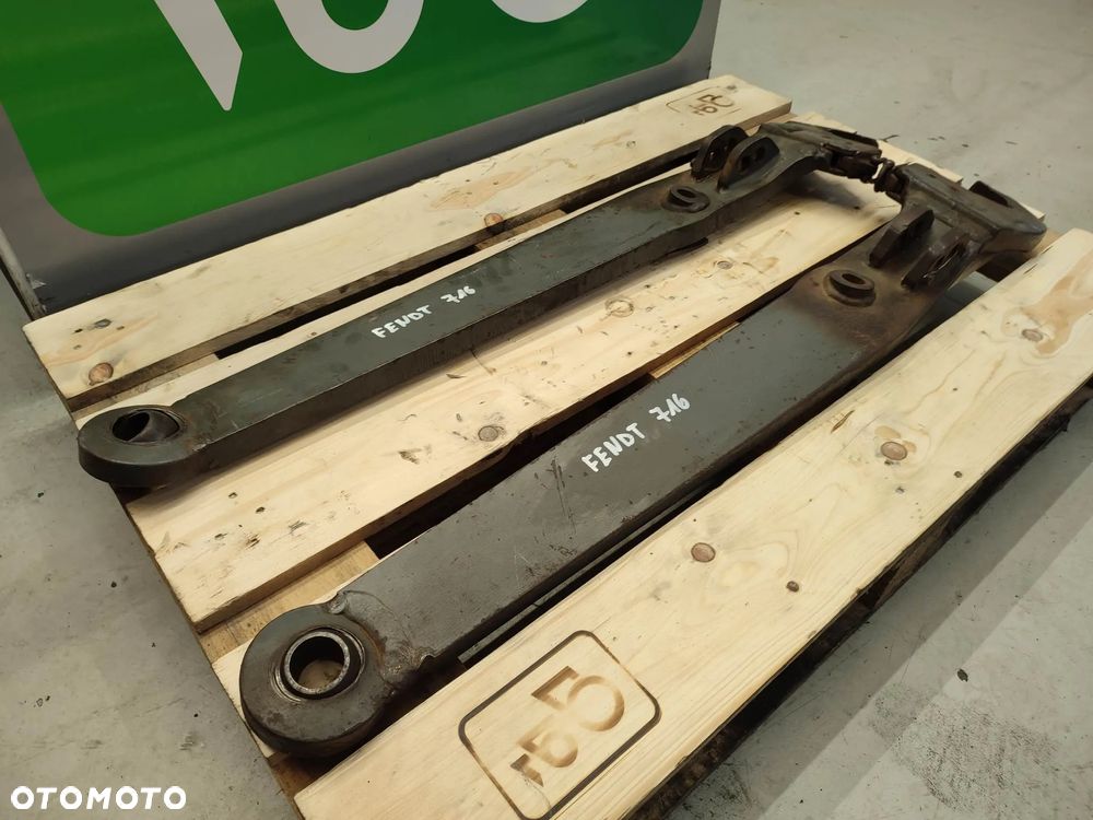 Dolne ramię podnośnika Fendt 716 - 3