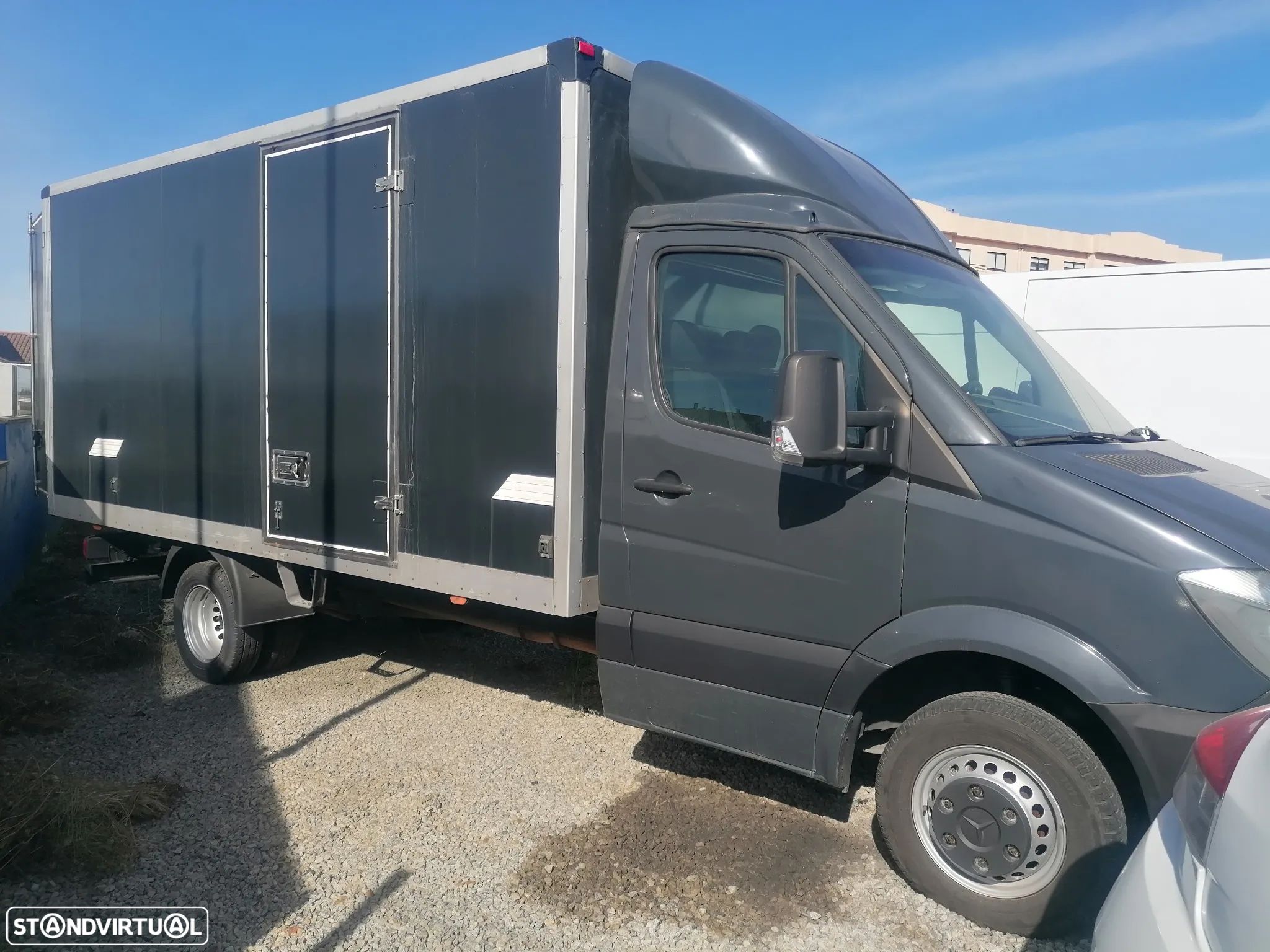Mercedes-Benz Sprinter - 1