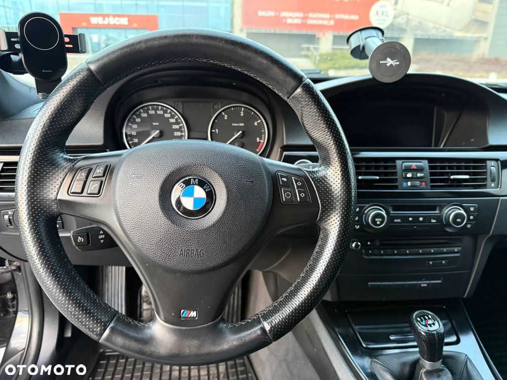 BMW Seria 3 316d - 19