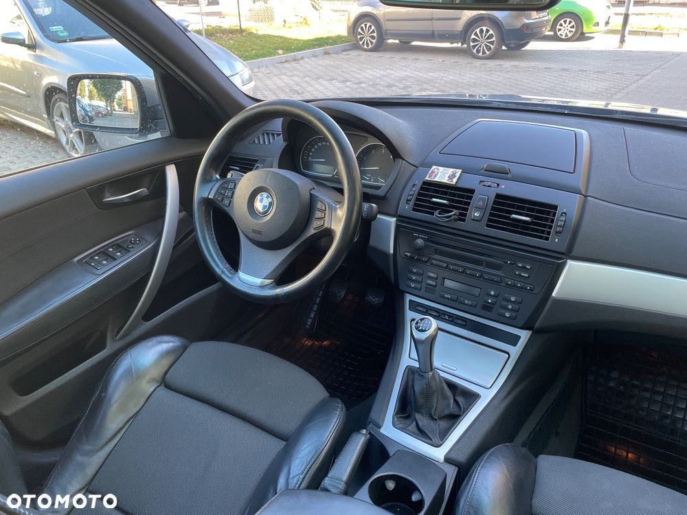 BMW X3 2.0d - 17