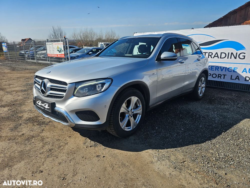 Mercedes-Benz GLC 250 d 4MATIC 9G-TRONIC AMG Line - 1