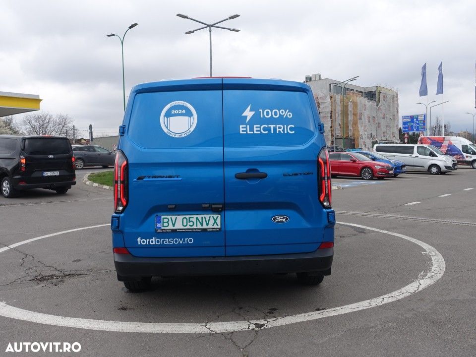 Ford Transit Custom - 7