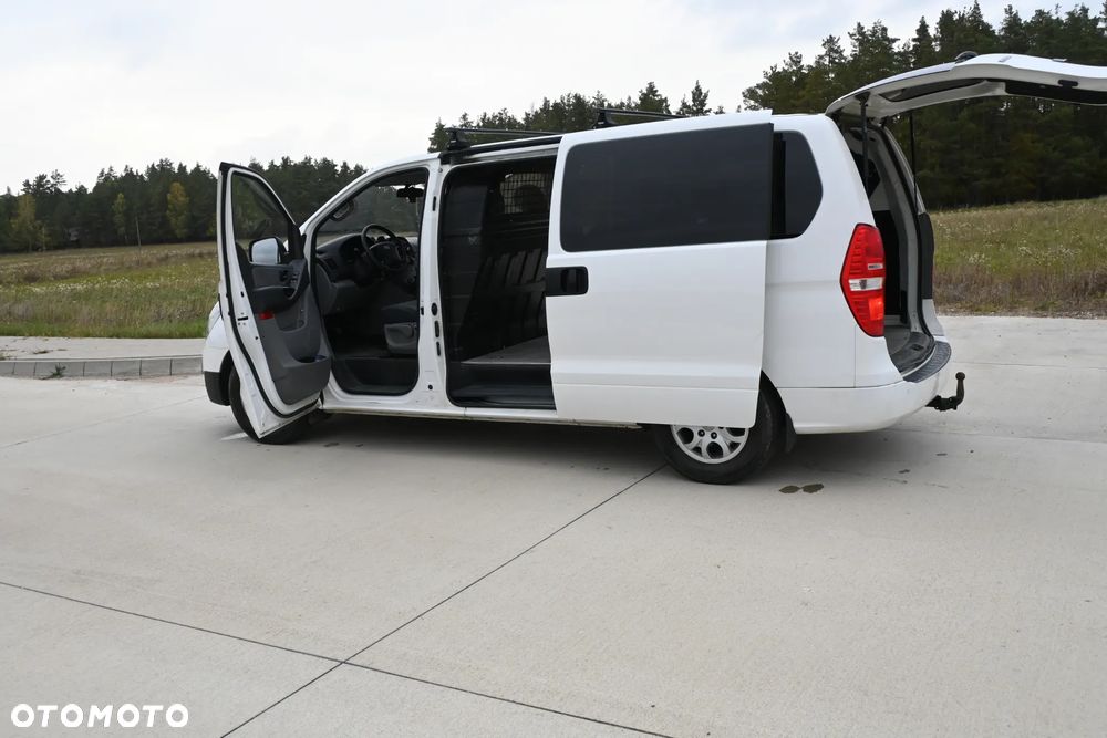 Hyundai H-1 - 25