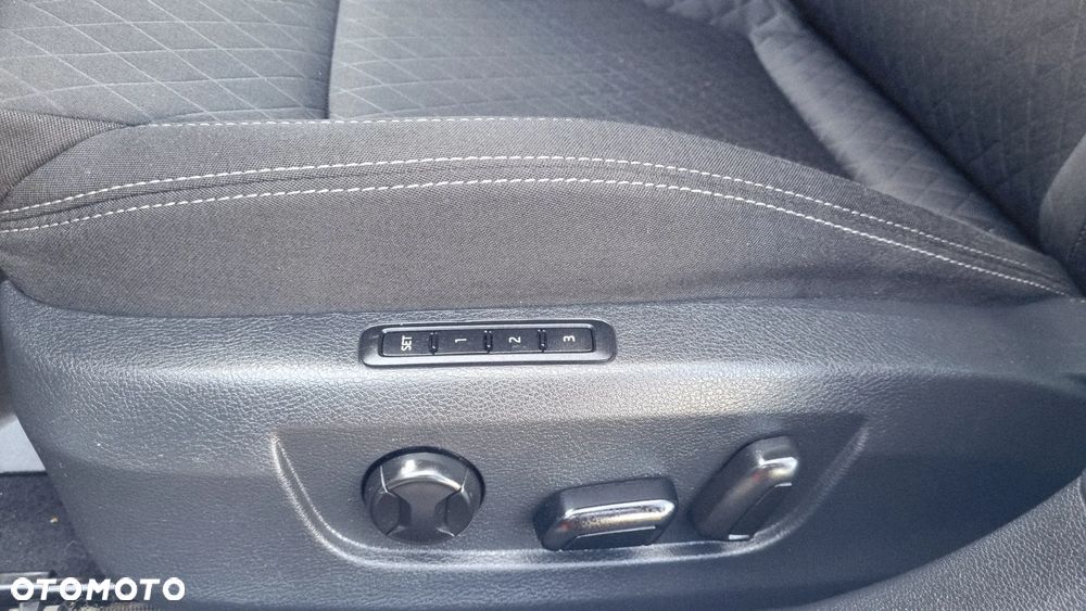 Skoda Superb 2.0 TDI DSG Premium Edition - 13