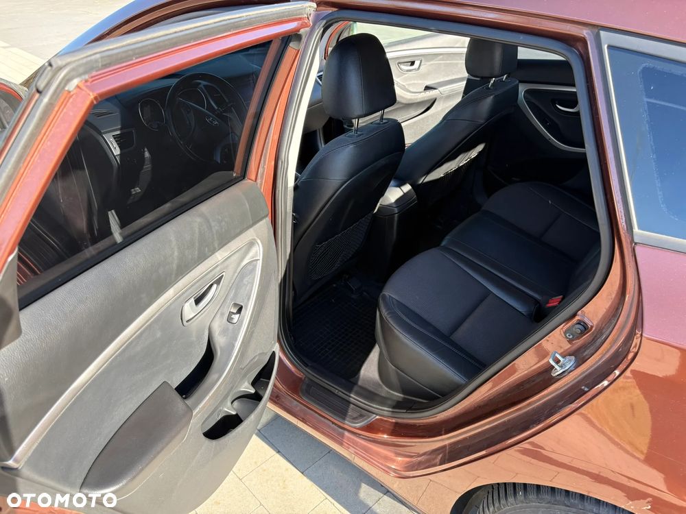 Hyundai i30 1.6 CRDi Style - 8