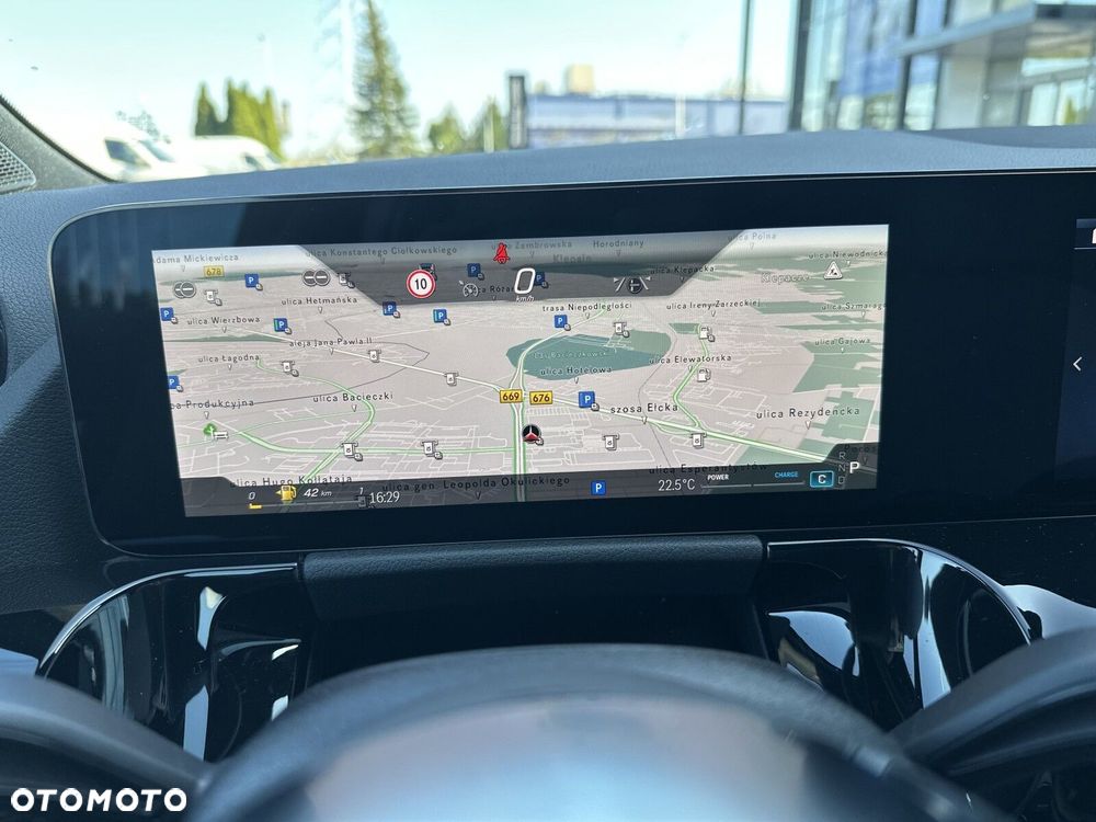 Mercedes-Benz GLA 200 mHEV Progressive 7G-DCT - 23