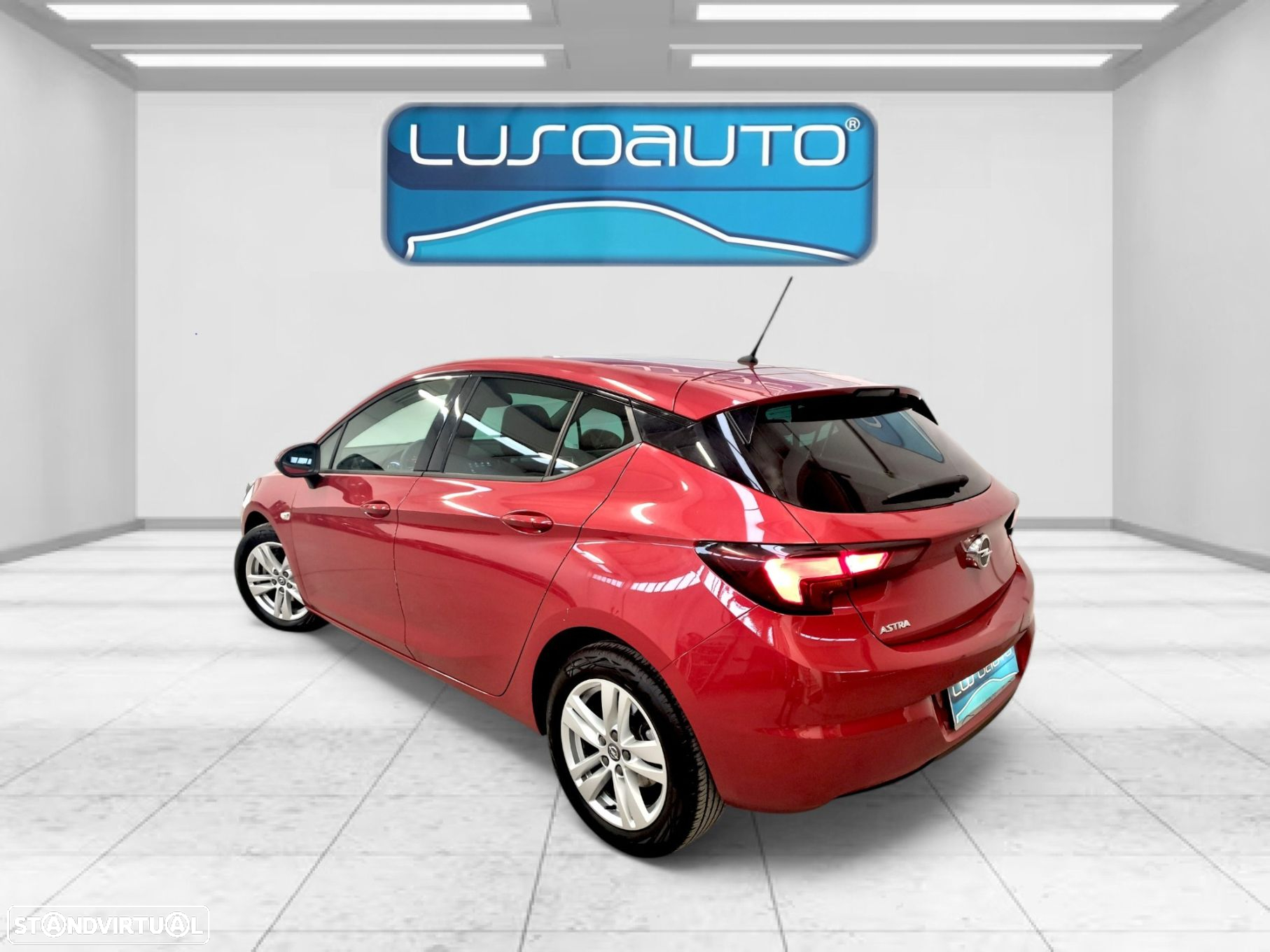 Opel Astra 1.2 T GS Line S/S - 4