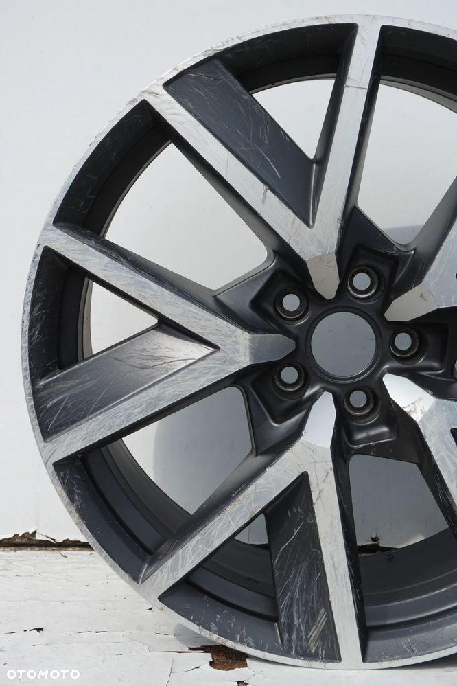 VW Volkswagen 5x112 20 9J et33 760601025R FV - 4