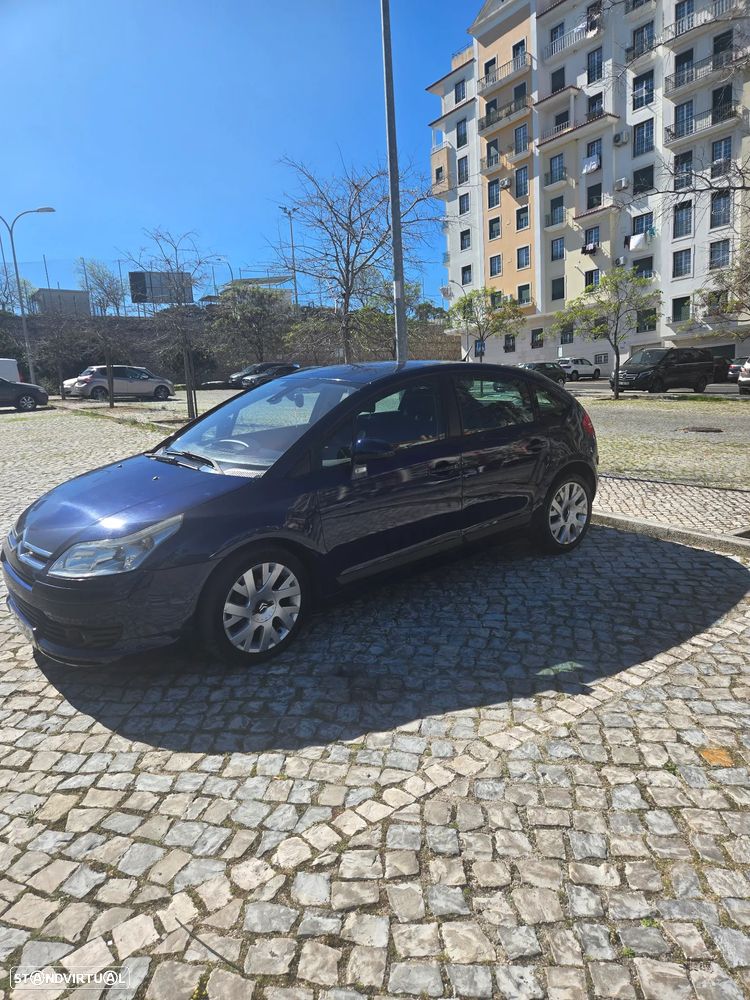 Citroën C4 1.4 16V SX - 2