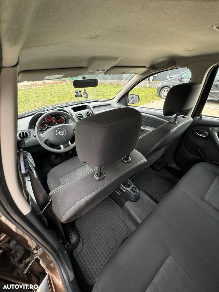 Dacia Duster 1.2 TCe 4x2 Laureate - 10