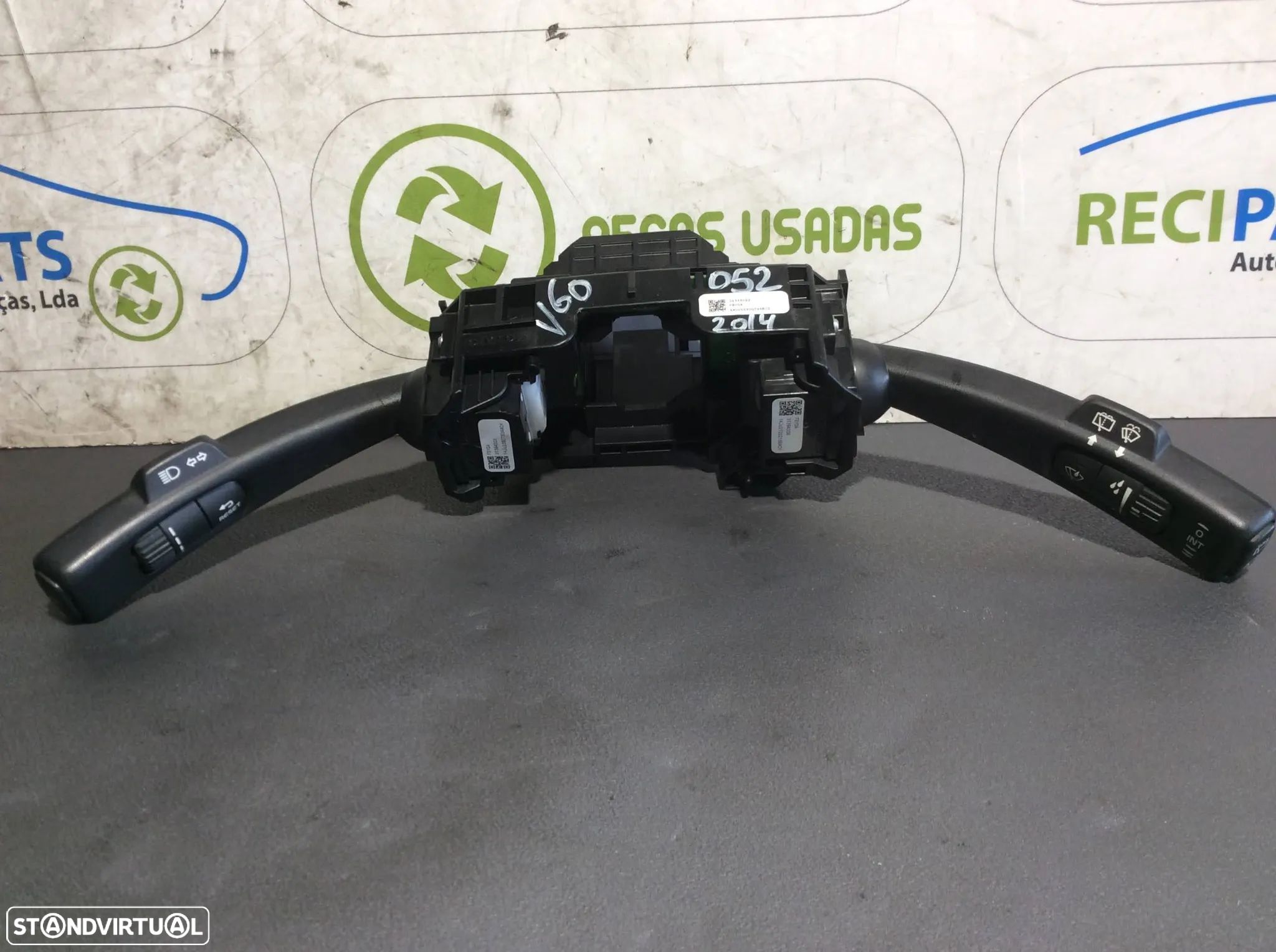 Comando Limpa Vidros e pisca Volvo V60 - 1