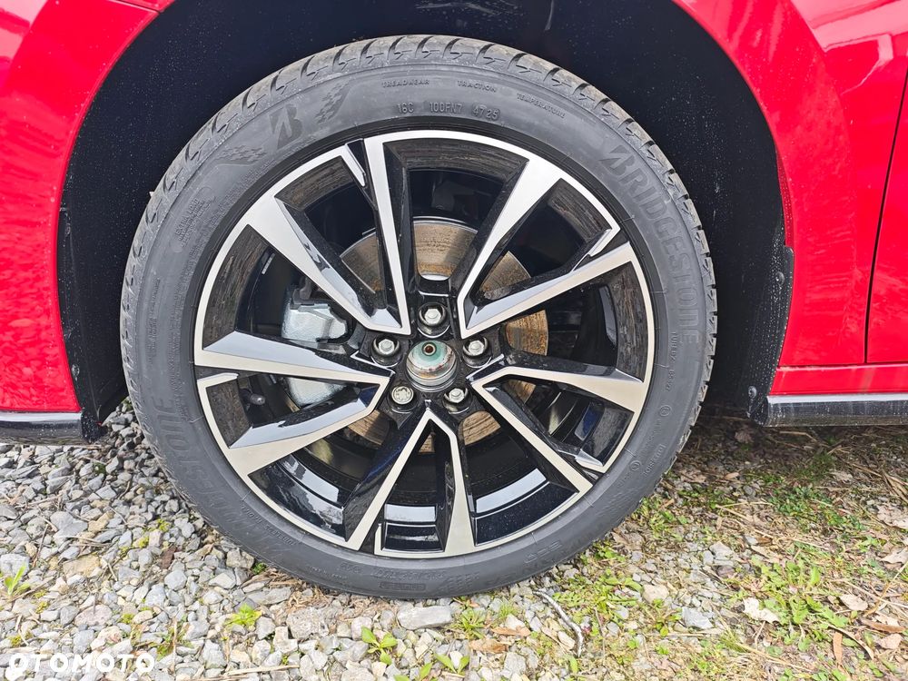 Skoda Fabia 1.0 TSI Monte Carlo DSG - 6