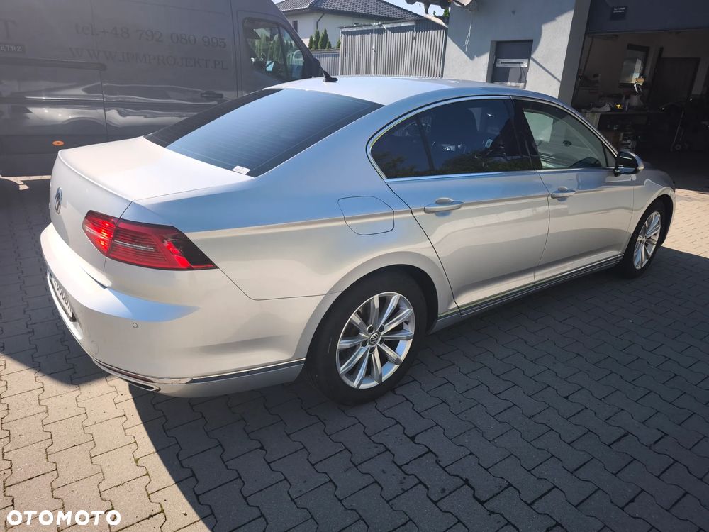 Volkswagen Passat - 3