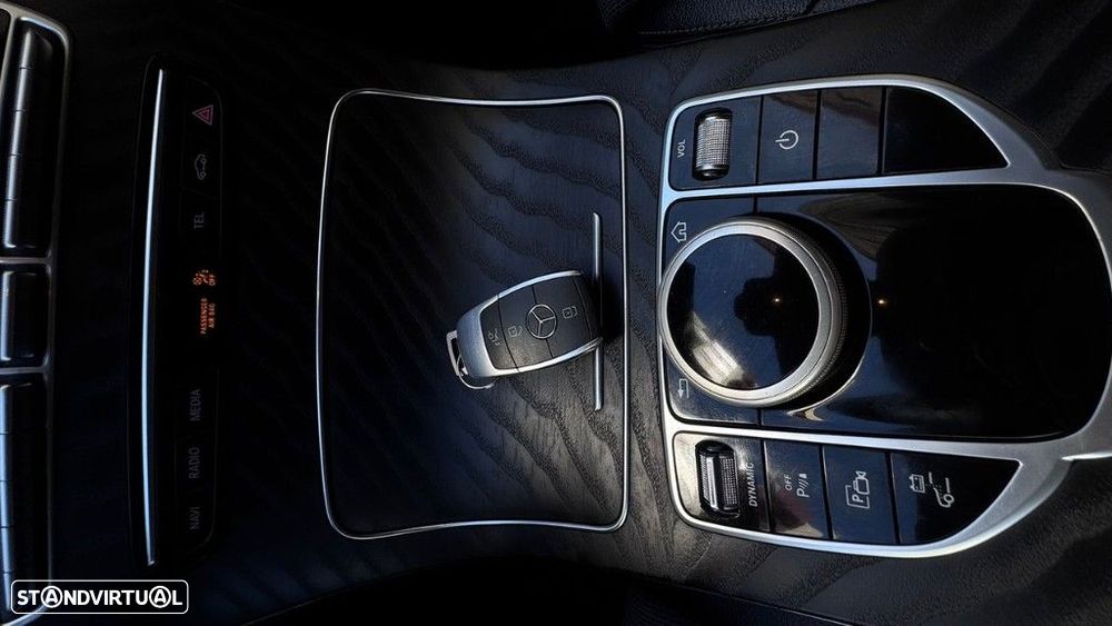 Mercedes-Benz C 300 de Avantgarde - 17